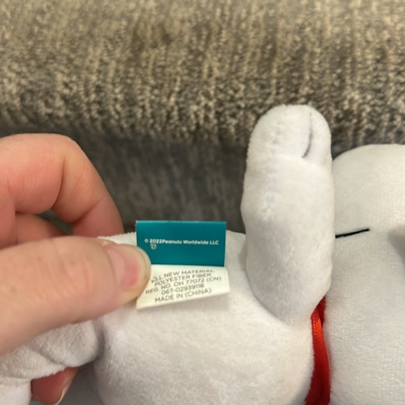 2022 Snoopy Plush for pets only - Picture 5 of 6